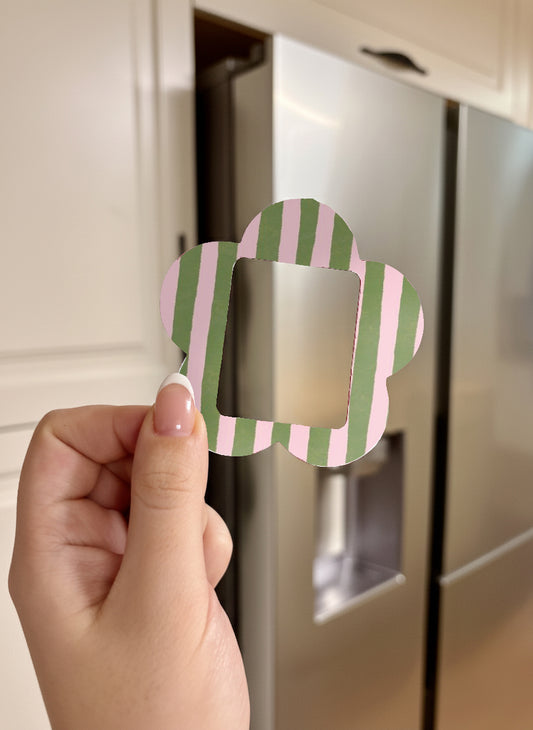 Lazy Morning - Manyetik Buzdolabı Çerçevesi